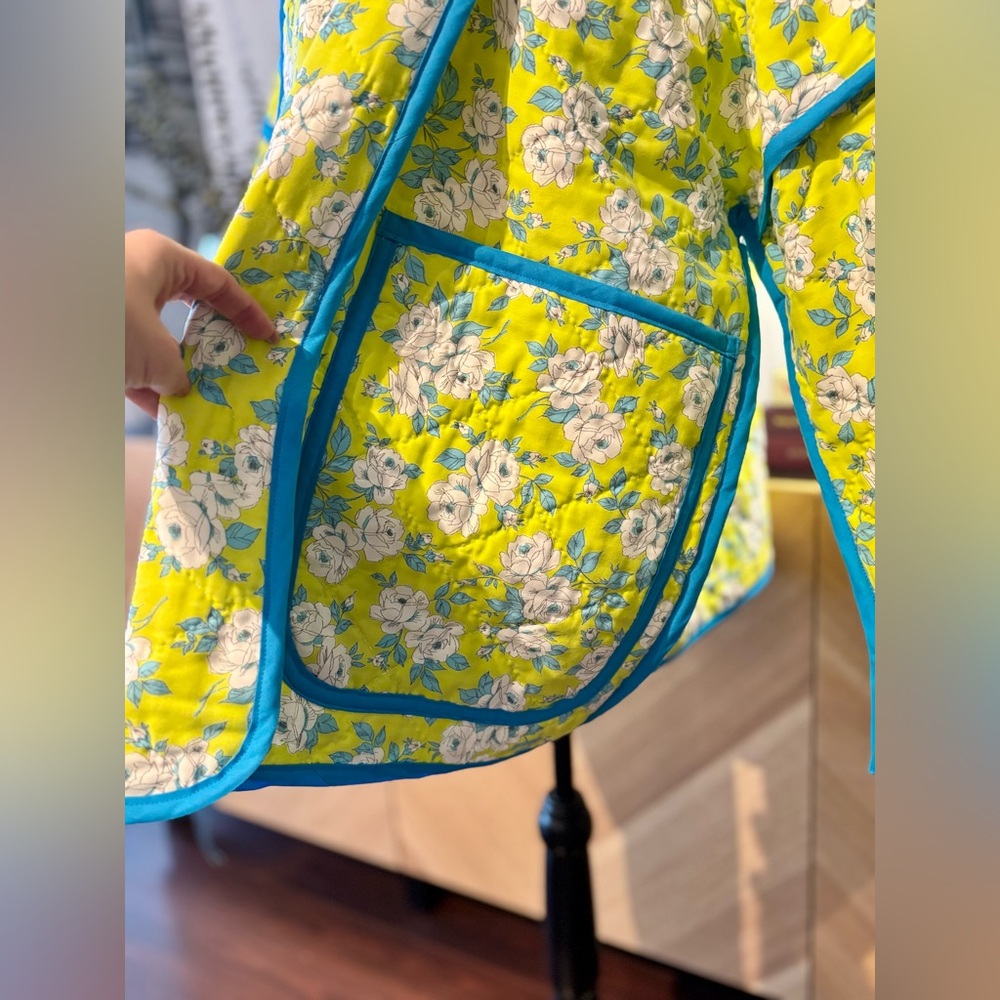 ๐งต HANDMADE (by me!) Floral Quilt Coat Jacket with Blue Trim M-XL - Picture 10 of 15